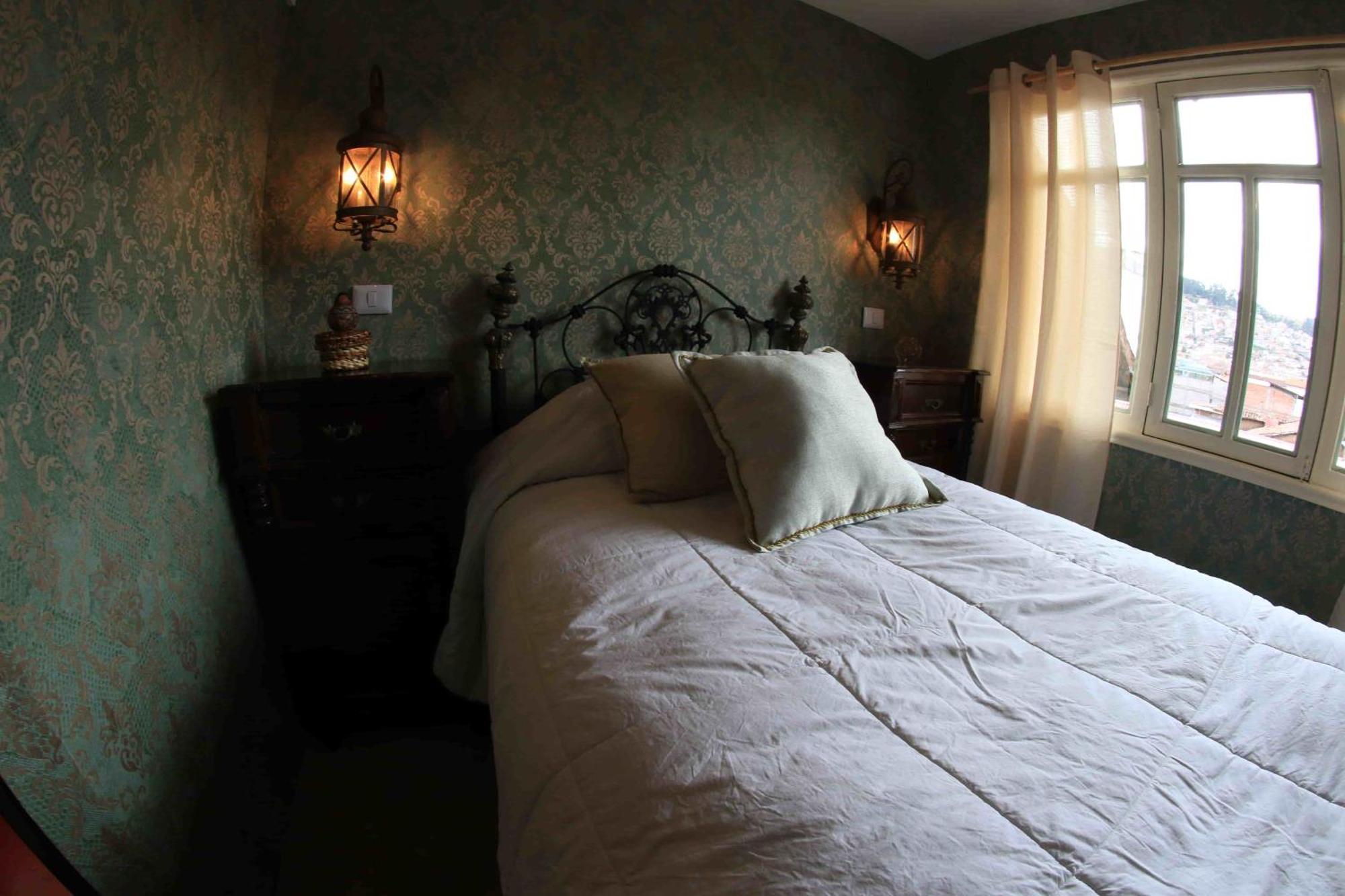 Bamba House Hostal